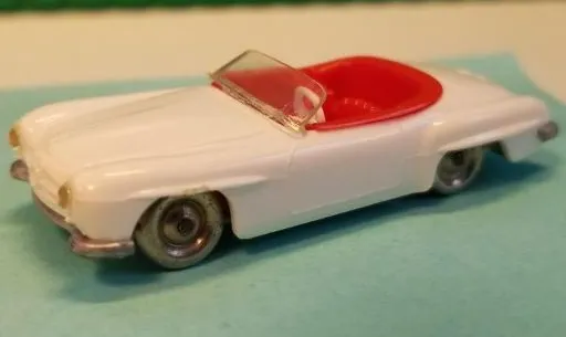 HO Scale, Mercedes 190SL (Red Interior)