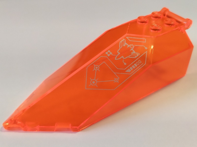 Windscreen 10 x 4 x 2 1/3 Canopy Pointed with Bar Handle with Silver Circuitry Pattern (Sticker) - Set 70351