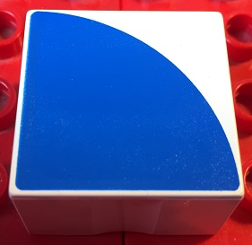 Duplo, Tile 2 x 2 x 1 with Shape Blue Quarter Circle Pattern