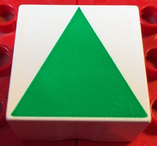 Duplo, Tile 2 x 2 x 1 with Shape Green Isosceles Triangle Pattern