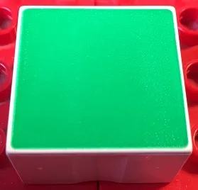Duplo, Tile 2 x 2 x 1 with Shape Green Square Pattern