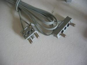 Electric, Wire 12V / 4.5V with male Squared Wide Short Connector and Male Squared Narrow Long Connector, 96 Studs Long