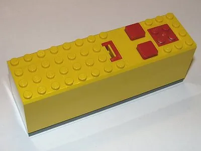 Electric 9V Battery Box 4 x 14 x 4 with Red Buttons and Contact Plate with Dark Bluish Gray Base (2846 / 2847c00)