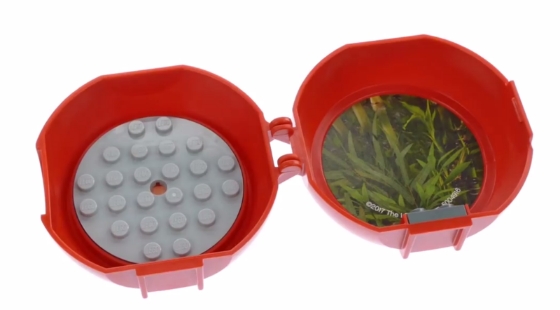 Container, Pod with Light Bluish Gray 6 x 6 Round Plate and Dark Bluish Gray 1 x 2 Plate with The LEGO Ninjago Movie Pattern (Stickers) - Set 5004916