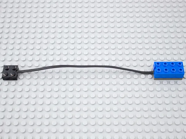 Electric Sensor, Light with Non-Removable Lead (25.5 Studs Total Length)