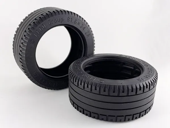 Tire 81.6 x 34 ZR Technic Straight Tread