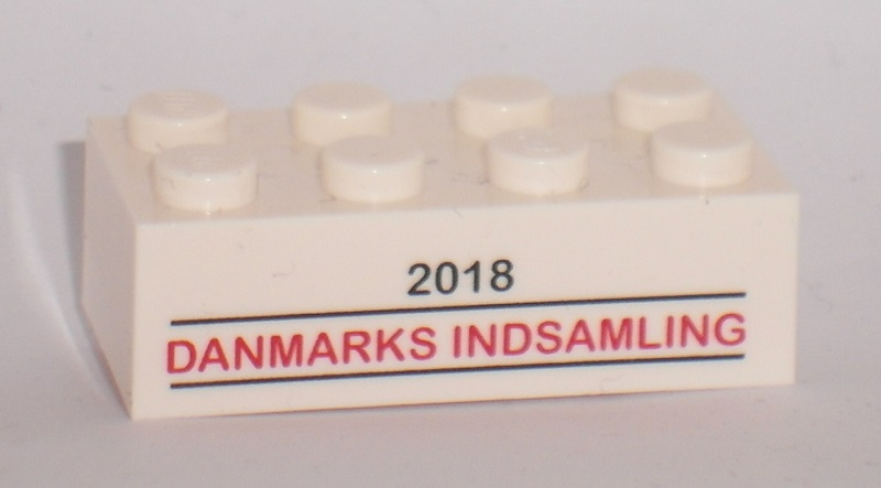 Brick 2 x 4 with '2018 DANMARKS INDSAMLING' Pattern