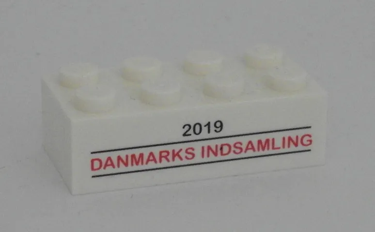 Brick 2 x 4 with '2019 DANMARKS INDSAMLING' Pattern