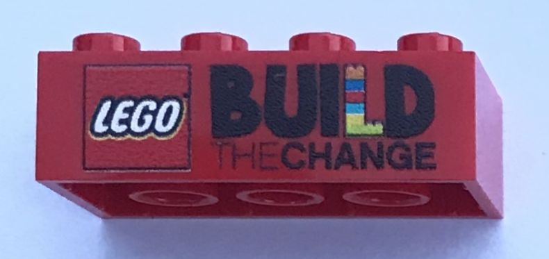 Brick 2 x 4 with 'BUILD THE CHANGE' and 'Grazie per aver partecipato!' Pattern on Opposite Sides
