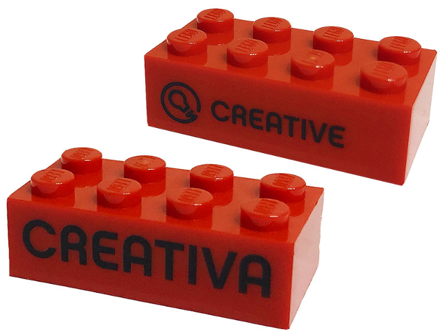 Brick 2 x 4 with Black 'CREATIVE' and 'CREATIVA' Pattern on Opposite Sides (Play Day 2019)