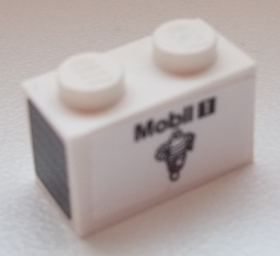 Brick 1 x 2 with 'Mobil 1' and Michelin Logo on Side and Silver Grille on Black Background on End Pattern Model Right Side (Stickers) - Set 75876