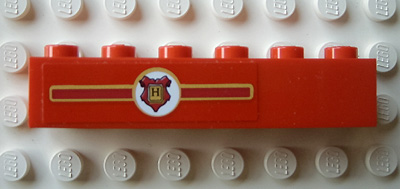 Brick 1 x 6 with Hogwarts Coat of Arms Pattern Left of Center for Model Right Side (Sticker) - Set 10132