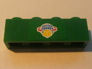 Brick 1 x 4 with Box and Arrows and Globe on Green Background Pattern (Sticker) - Set 7633