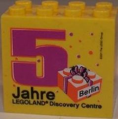 Brick 2 x 4 x 3 with Legoland Discovery Centre Berlin 5 Jahre Pattern