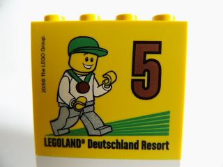 Brick 2 x 4 x 3 with Besuchsmeister 5 Bronze 2015 Legoland Deutschland Resort Pattern