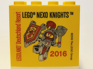 Brick 2 x 4 x 3 with Legoland Deutschland Resort Lego Nexo Knights 2016 Pattern