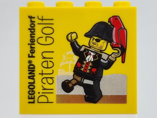 Brick 2 x 4 x 3 with Piraten Golf LEGOLAND Feriendorf Pattern (2022 Version)