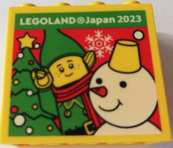 Brick 2 x 4 x 3 with LEGOLAND Japan 2023, Elf Minifigure, Christmas Tree, Snowflake and Snowman Pattern