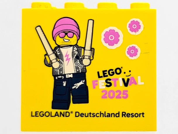 Brick 2 x 4 x 3 with LEGO FESTIVAL 2025 LEGOLAND Deutschland Resort and Drummer Minifigure Pattern