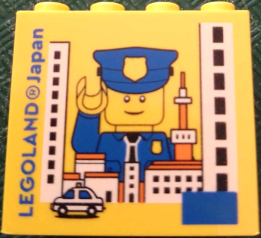 Brick 2 x 4 x 3 with LEGOLAND Japan, Policeman Minifigure (Mr. Cop), City Buildings and Police Car Pattern