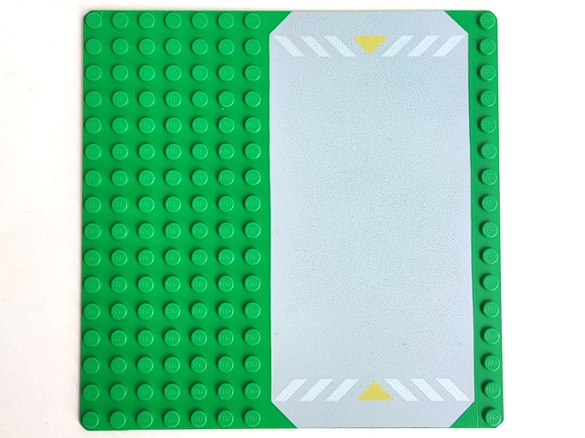 Baseplate, Road 16 x 16 with Light Gray Driveway, White Danger Stripes, and Yellow Triangles Pattern