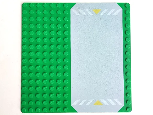 Baseplate, Road 16 x 16 with Light Gray Driveway, White Danger Stripes, and Yellow Triangles Pattern