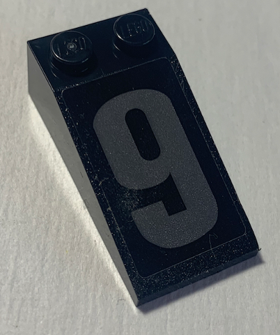 Slope 18 4 x 2 with Silver Number 9 Pattern (Sticker) - Set 70613