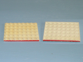 Plate 6 x 8 with Waffle Bottom with Red Line on 1 Long Edge Pattern