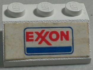 Slope 45 2 x 3 with ﻿Exxon Logo Pattern (Sticker) - Set 554