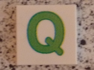 Tile 2 x 2 with Letter Q Lime Pattern