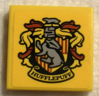Tile 2 x 2 with HP 'HUFFLEPUFF' House Crest with Red Plumes on Yellow Background Pattern (Sticker) - Set 75956