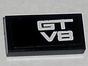 Tile 1 x 2 with White 'GT' and 'V8' Pattern (Sticker) - Set 8196