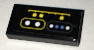 Tile 1 x 2 with Batcomputer Control Console Yellow Square, Blue and White Round Buttons / Lights Pattern (Sticker) - Set 70909