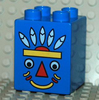 Duplo, Brick 2 x 2 x 2 with Indian Totem Pole Pattern