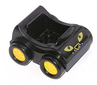 Duplo Car with Wheels with Yellow Eyes and Nose, White Dots Pattern (Undetermined Type)