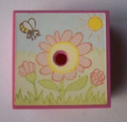 Container, Box 3 1/2 x 3 1/2 x 1 1/3 with Hinged Lid with Flowers, Sun and Bee Pattern (Sticker) - Sets 3119 / 3241