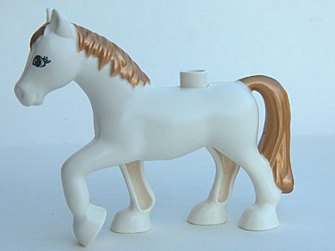 Duplo Horse with Gold Mane and Tail, Eyelashes Pattern