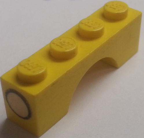 Arch 1 x 4 with Headlight Pattern (Sticker) - Set 699