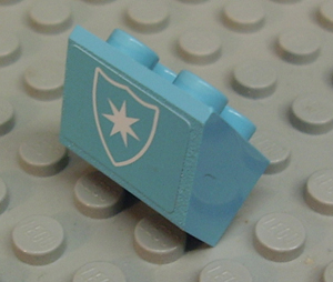 Slope, Inverted 45 2 x 2 with Flat Bottom Pin with White Maersk Star Logo Pattern (Sticker) - Set 10152