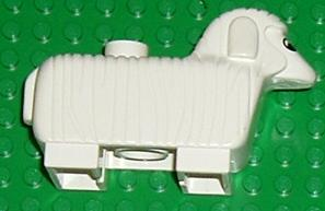 Duplo Sheep with Flat Ears (Undetermined Type)