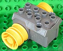 Duplo, Toolo Pullback Motor 3 x 4 with Yellow Wheels