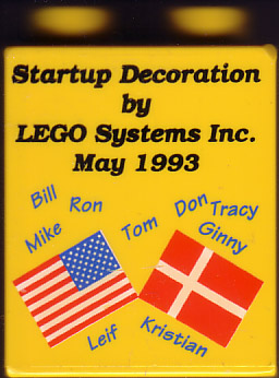 Duplo, Brick 1 x 2 x 2 with Startup Decoration LEGO Systems Inc. May 1993 Pattern