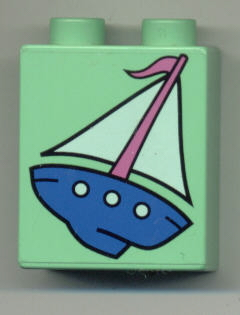 Duplo, Brick 1 x 2 x 2 with Sailboat Pattern