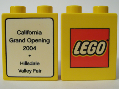Duplo, Brick 1 x 2 x 2 with The LEGO Store California, Hillsdale, Valley Fair 2004 Opening Pattern