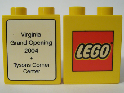 Duplo, Brick 1 x 2 x 2 with The LEGO Store Virginia, Tysons Corner Center 2004 Pattern