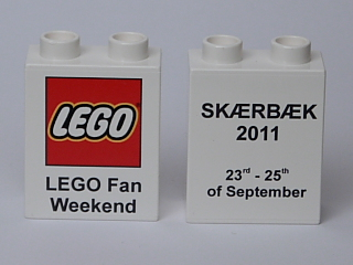 Duplo, Brick 1 x 2 x 2 with LEGO Fan Weekend 2011 Pattern