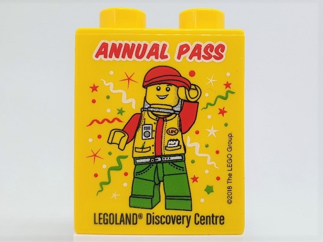 Duplo, Brick 1 x 2 x 2 with Annual Pass LEGOLAND Discovery Centre Hiker Pattern