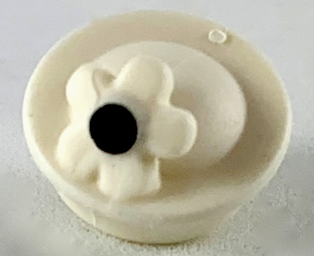 Minifigure, Hat with Small Pin, Pillbox Hat with Flower with Black Center Pattern