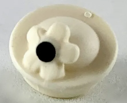 Minifigure, Hat with Small Pin, Pillbox Hat with Flower with Black Center Pattern