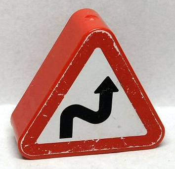 Duplo, Brick 1 x 3 x 2 Triangle Road Sign with Curved Road Pattern (Sticker) - Set 9211